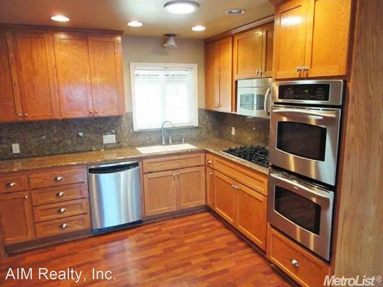 1008 Hillcrest Ave - Photo 2 of 6