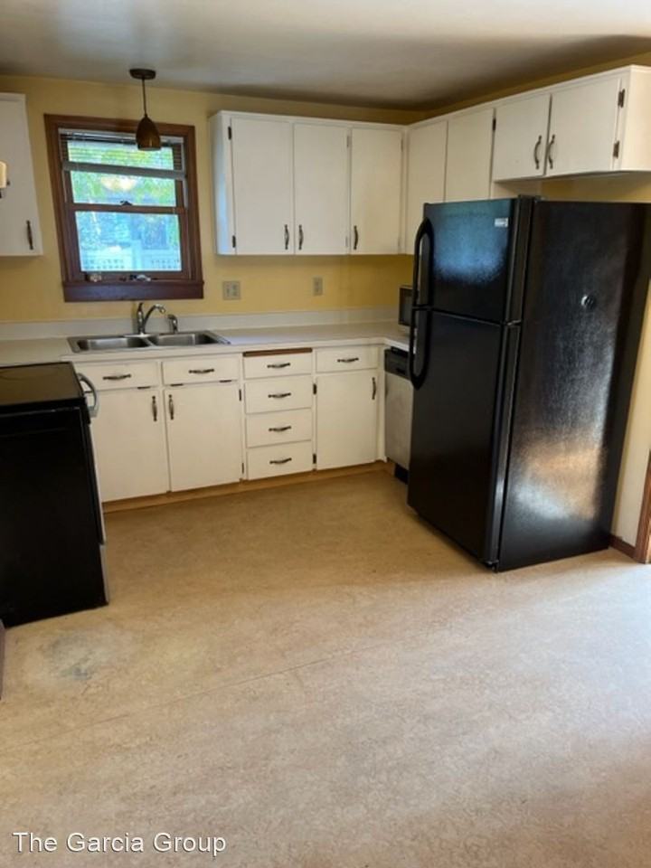 3026 N Terry St - Photo 3 of 12