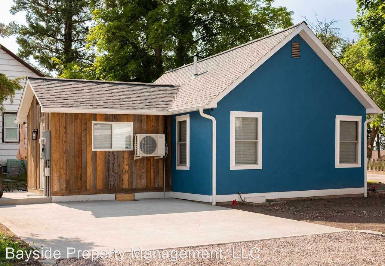 111 Cleveland St Se - Photo 2 of 12