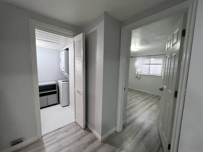 391 Ws Street - Photo 6 of 15