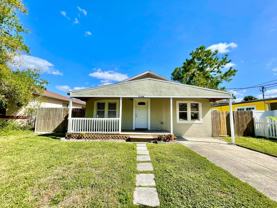 7108 S Mascotte St - Photo 1 of 1