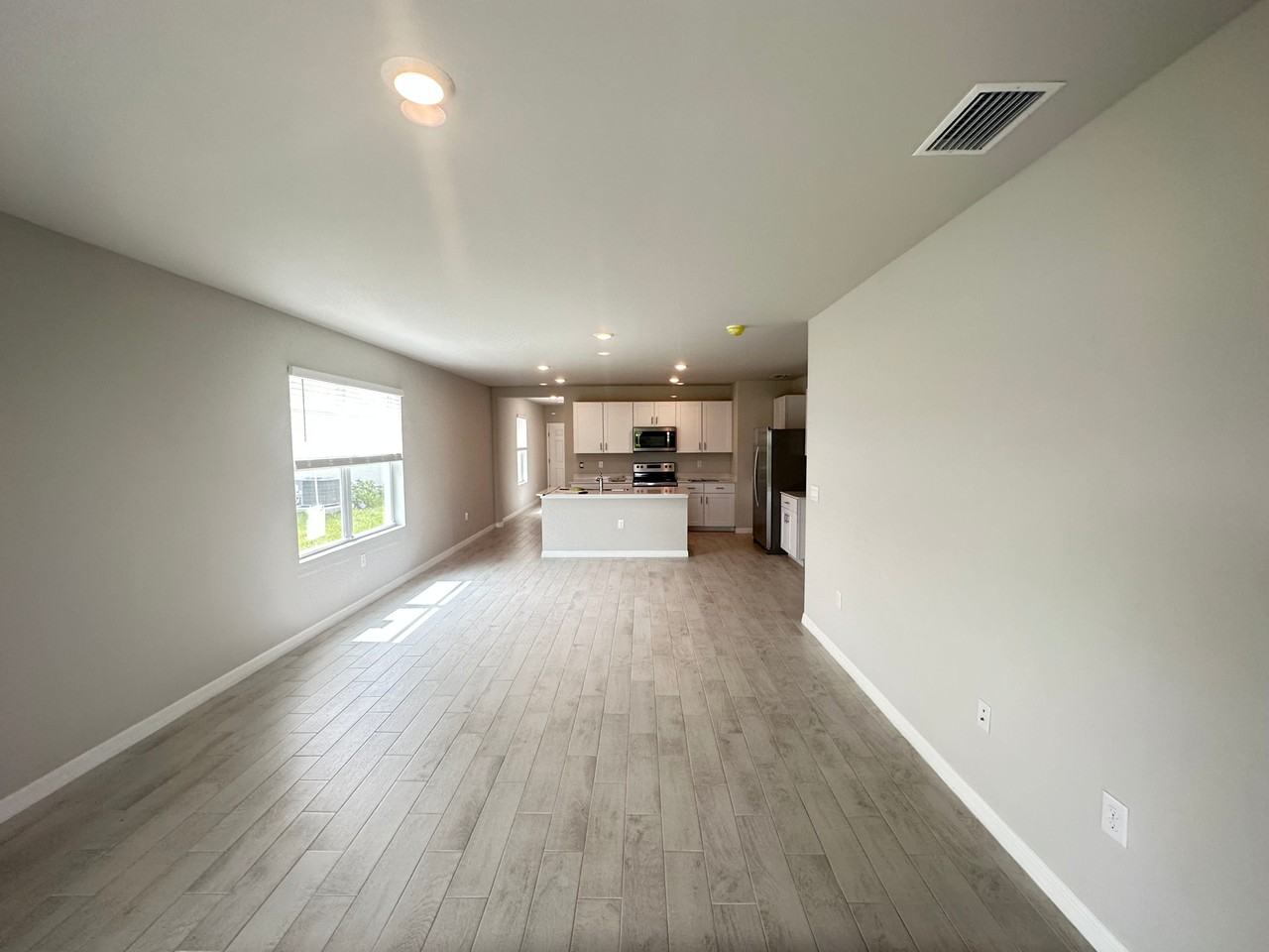 801 Serenity Ln - Photo 2 of 12