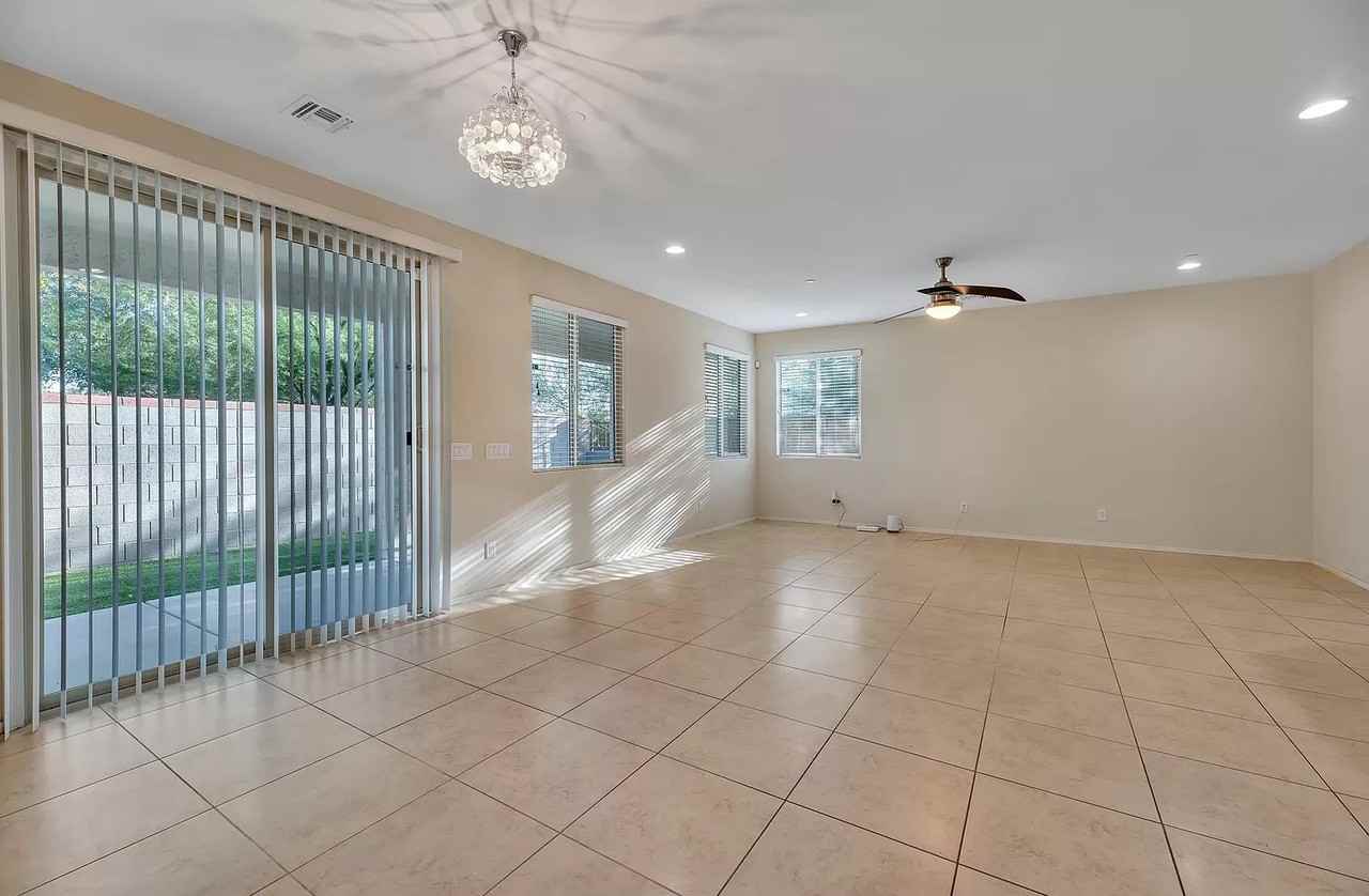 4625 E Beck Ln - Photo 2 of 26