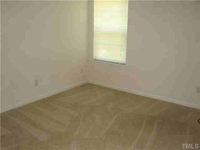 7317 Brighton Hill Ln - Photo 5 of 7