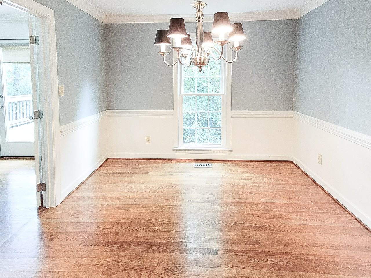 8104 Mourning Dove Rd - Photo 5 of 15