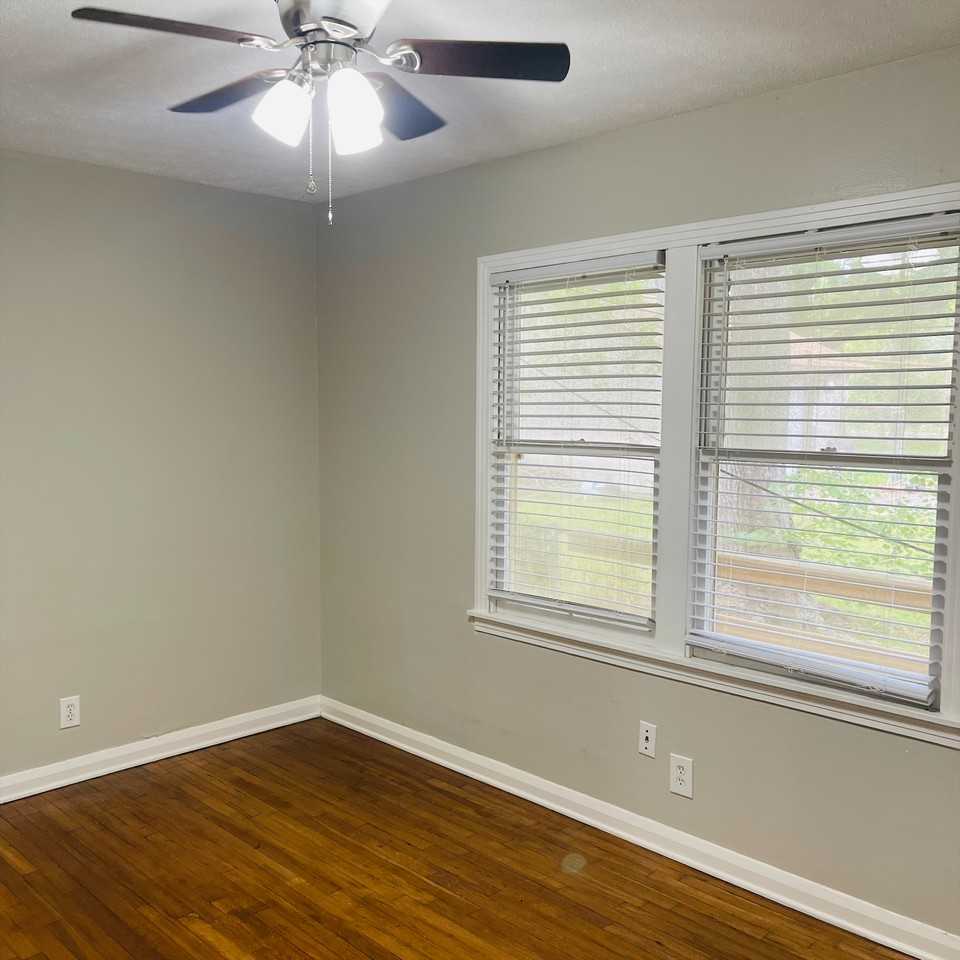 3431 Canal Ave - Photo 3 of 5