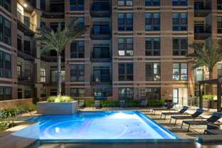 516 W 20th St #B0-07 - Photo 1 of 1