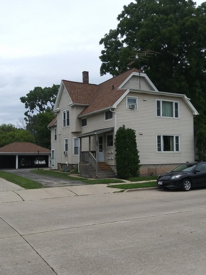 83 E 9th St, Fond du Lac, WI 54935, USA 2 unit Rentals Zumper