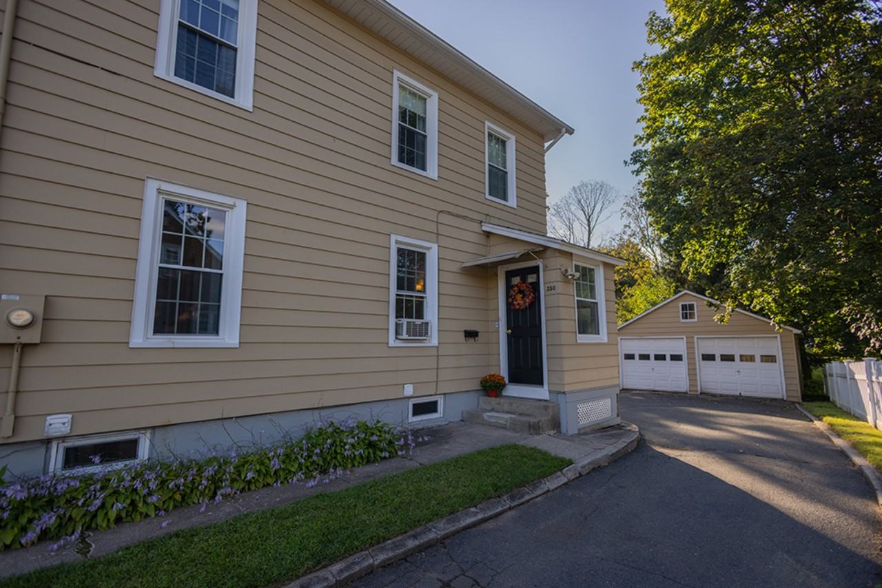 350 Summer St #FL2 - Photo 3 of 19