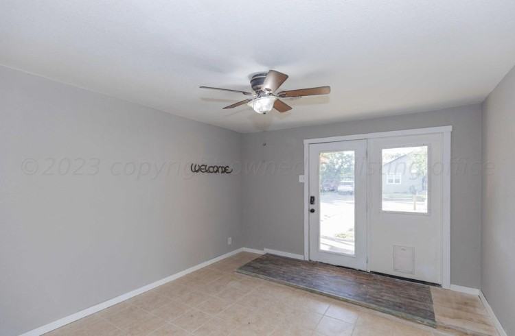 1435 E Francis Ave #NA - Photo 2 of 14