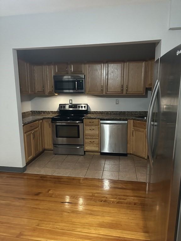 284 Park St #2 - Photo 2 of 9