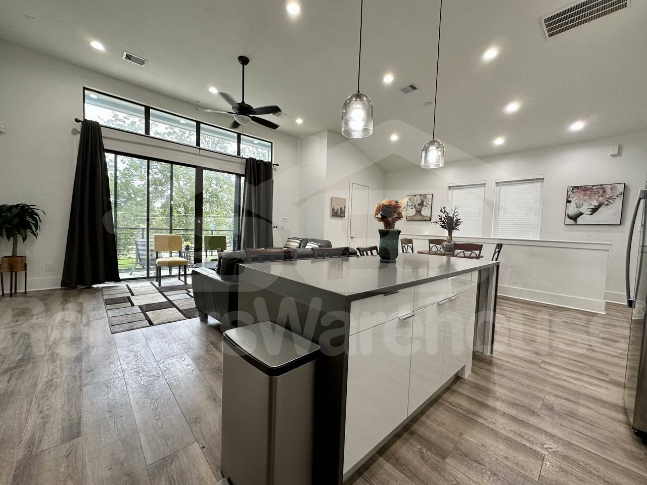 6642 Del Rio St - Photo 2 of 10