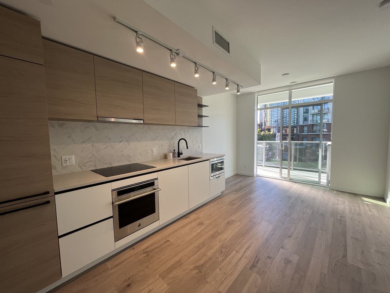 10448 University Drive #305 - Photo 4 of 20