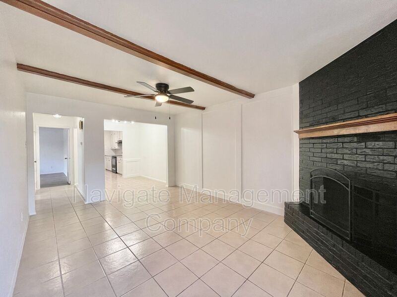 1320 Willow Wood Ct - Photo 2 of 32
