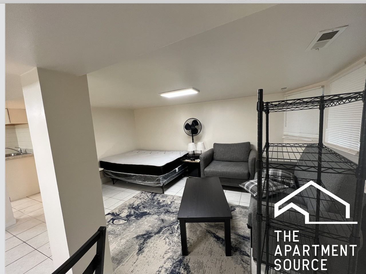 4354 W Roscoe St #G - Photo 2 of 8