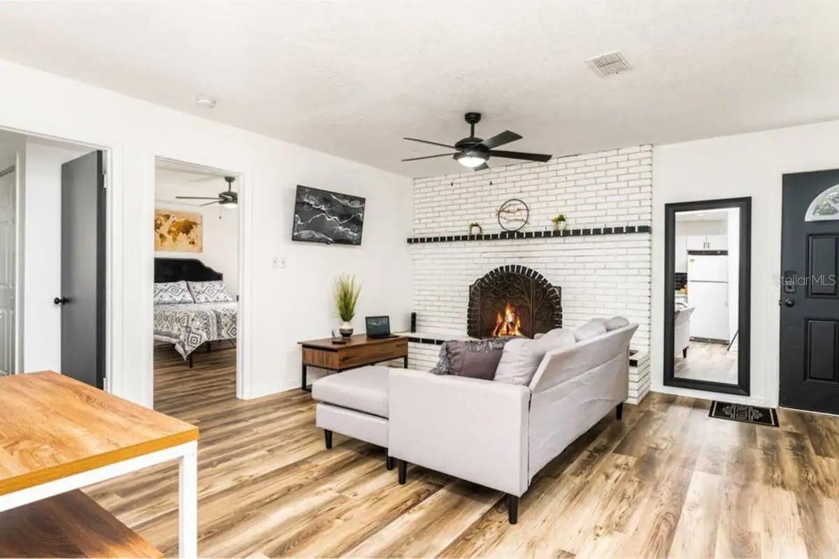 2301 Carlton Drive #1 - Photo 3 of 12