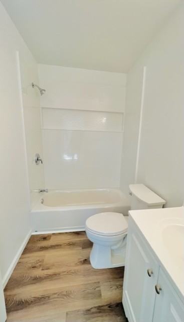 1222 Holly St #3 - Photo 6 of 10