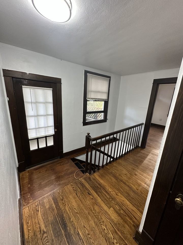 805 Carleton St #1 - Photo 3 of 11