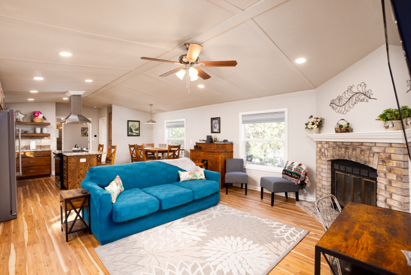 511 Forest Hill St - Photo 2 of 12