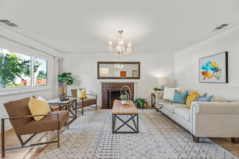 38827 Logan Dr - Photo 3 of 43