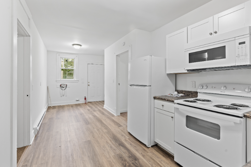 2918 3rd Ave #1 - Photo 3 of 13