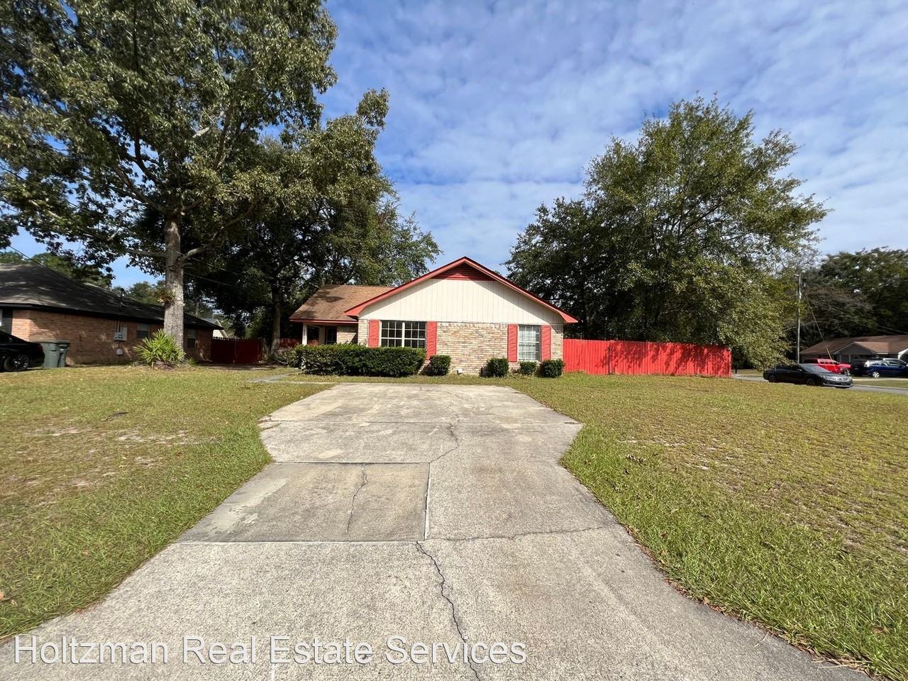 829 Lost Grove Ln - Photo 2 of 23