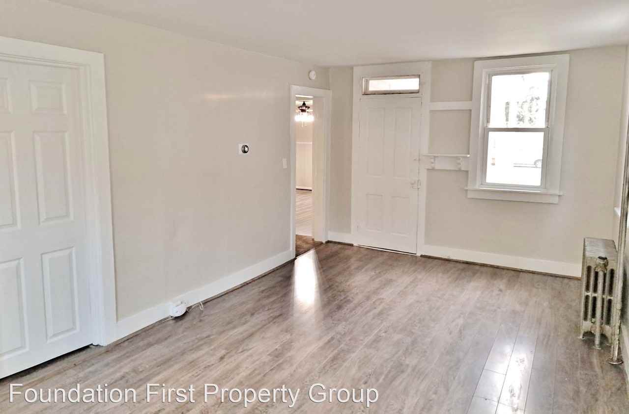 79 S Water Street - Photo 2 of 32