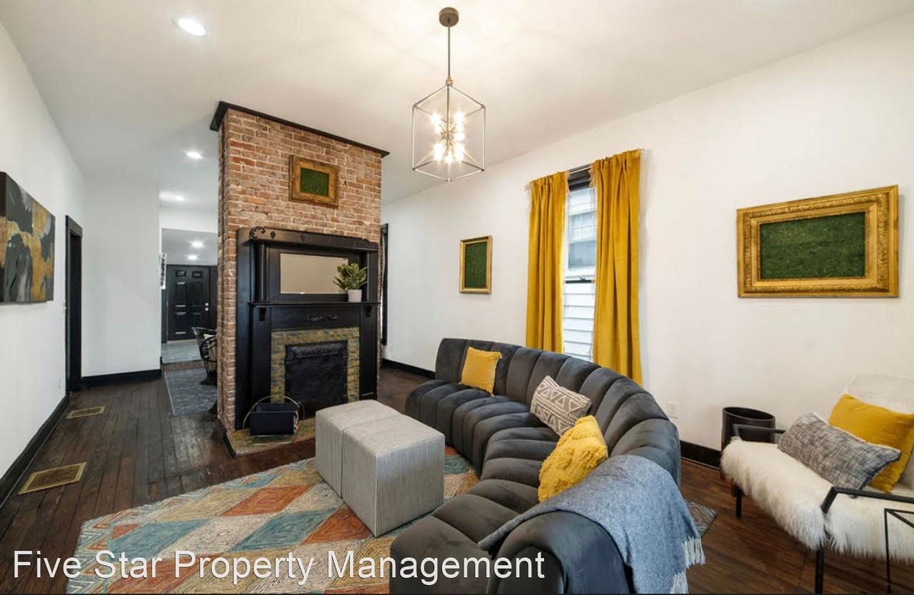 1615 Heiman St - Photo 2 of 18