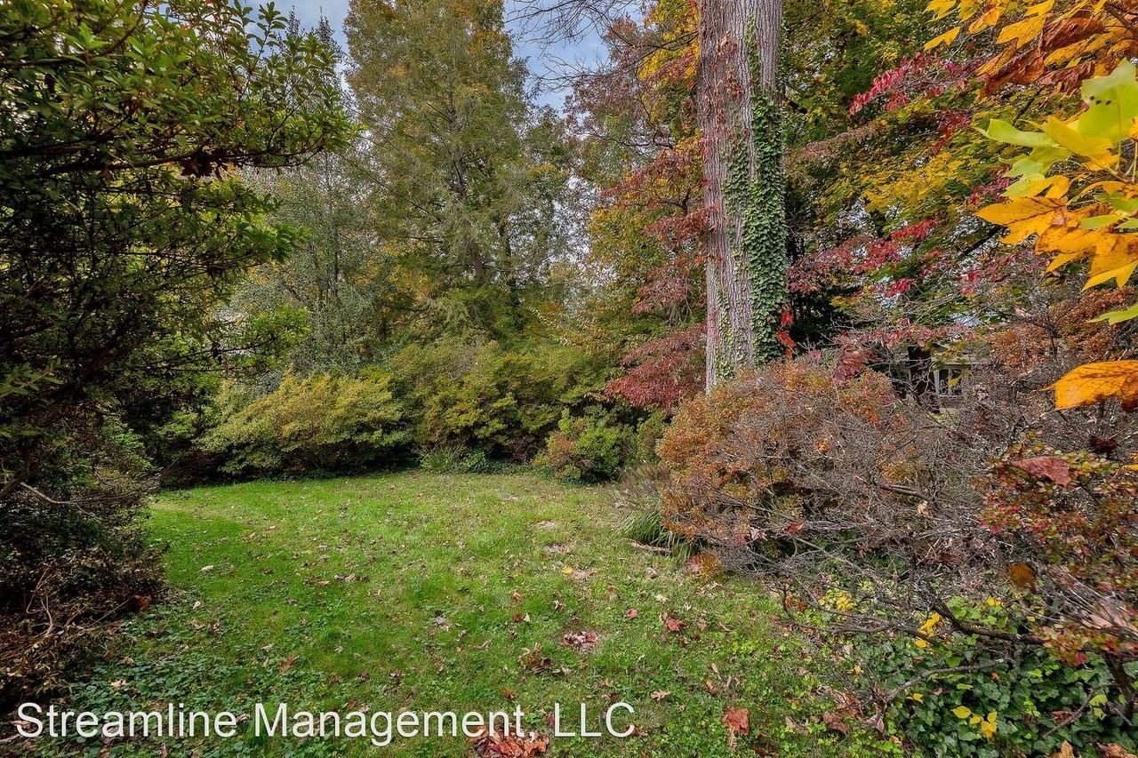 4901 Falstone Ave - Photo 3 of 49