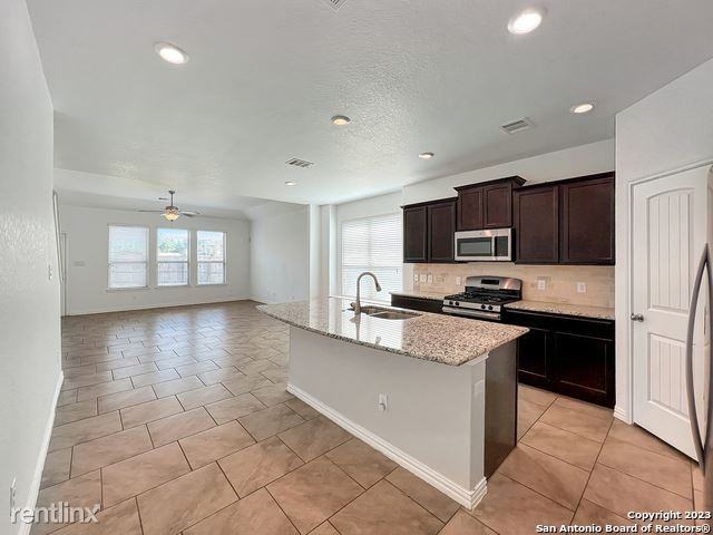 22410 Akin Fawn - Photo 2 of 31