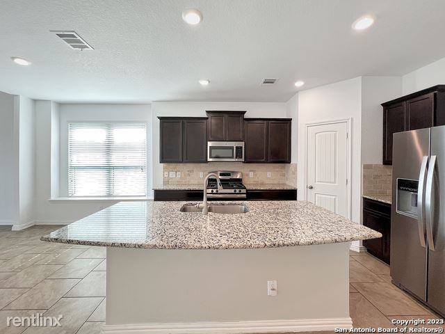 22410 Akin Fawn - Photo 3 of 31