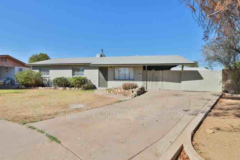 1026 S Grand - Photo 3 of 35