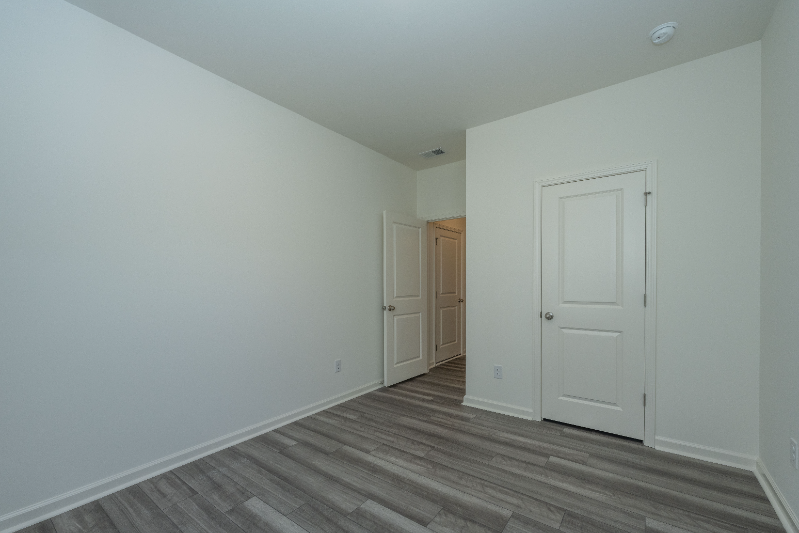 604 Polaris Way - Photo 7 of 18