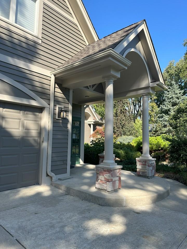 1700 N Windsor Dr #NA - Photo 3 of 9