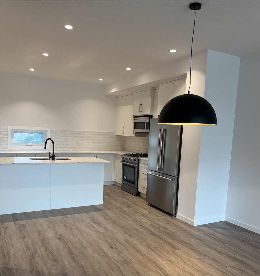 3403 Cascade Road Northwest, Calgary, AB T2M 4K2, CAN 2 unit Rentals