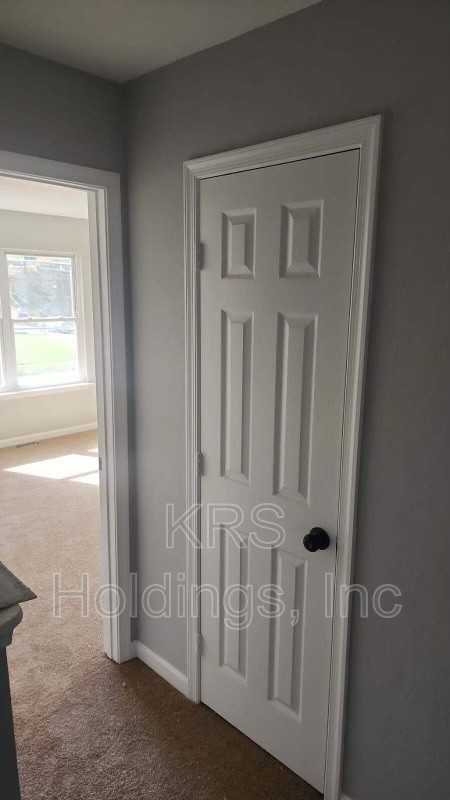 1406 Goff St - Photo 3 of 13