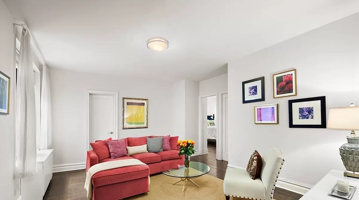 W 104th St 31, New York, NY 10025 2 Bedroom Apartment for 4,800/month
