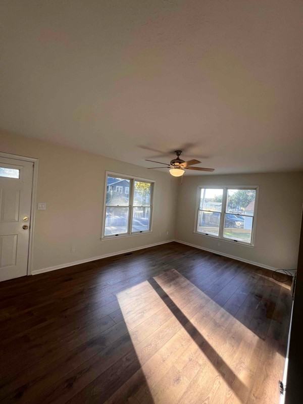 39564 Potomac Avenue - Photo 2 of 9