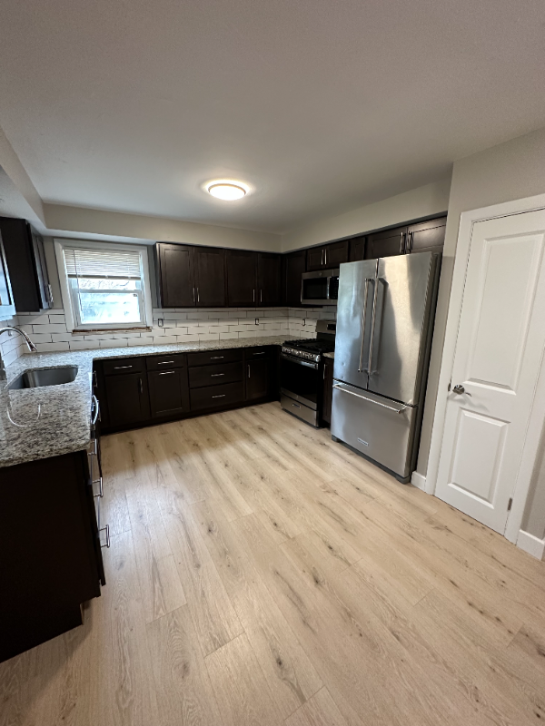 95 Wheeler Ave #1 - Photo 3 of 14