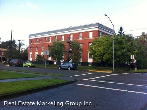 701 H Street - Photo 3 of 10