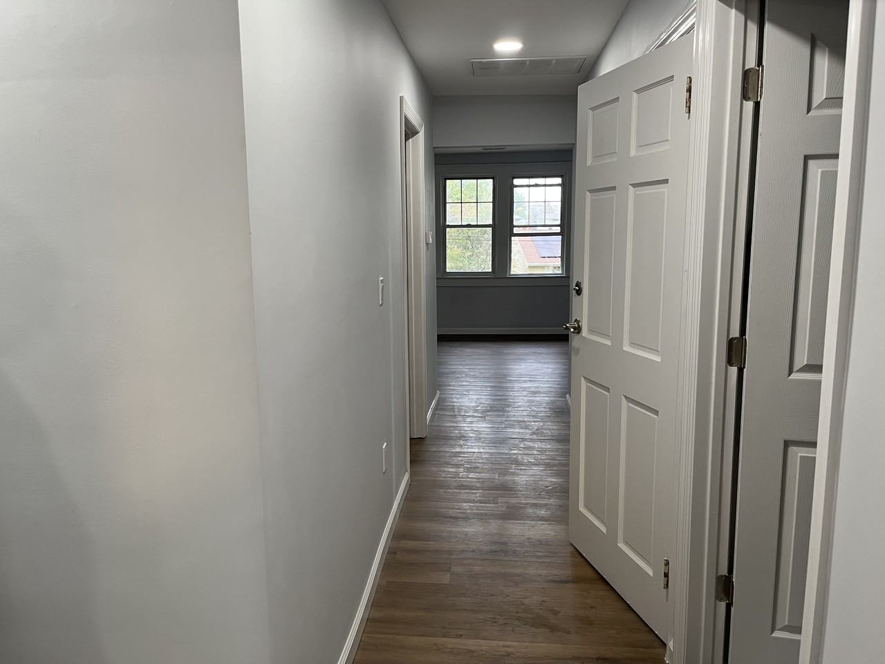 98 Church St - Photo 3 of 7