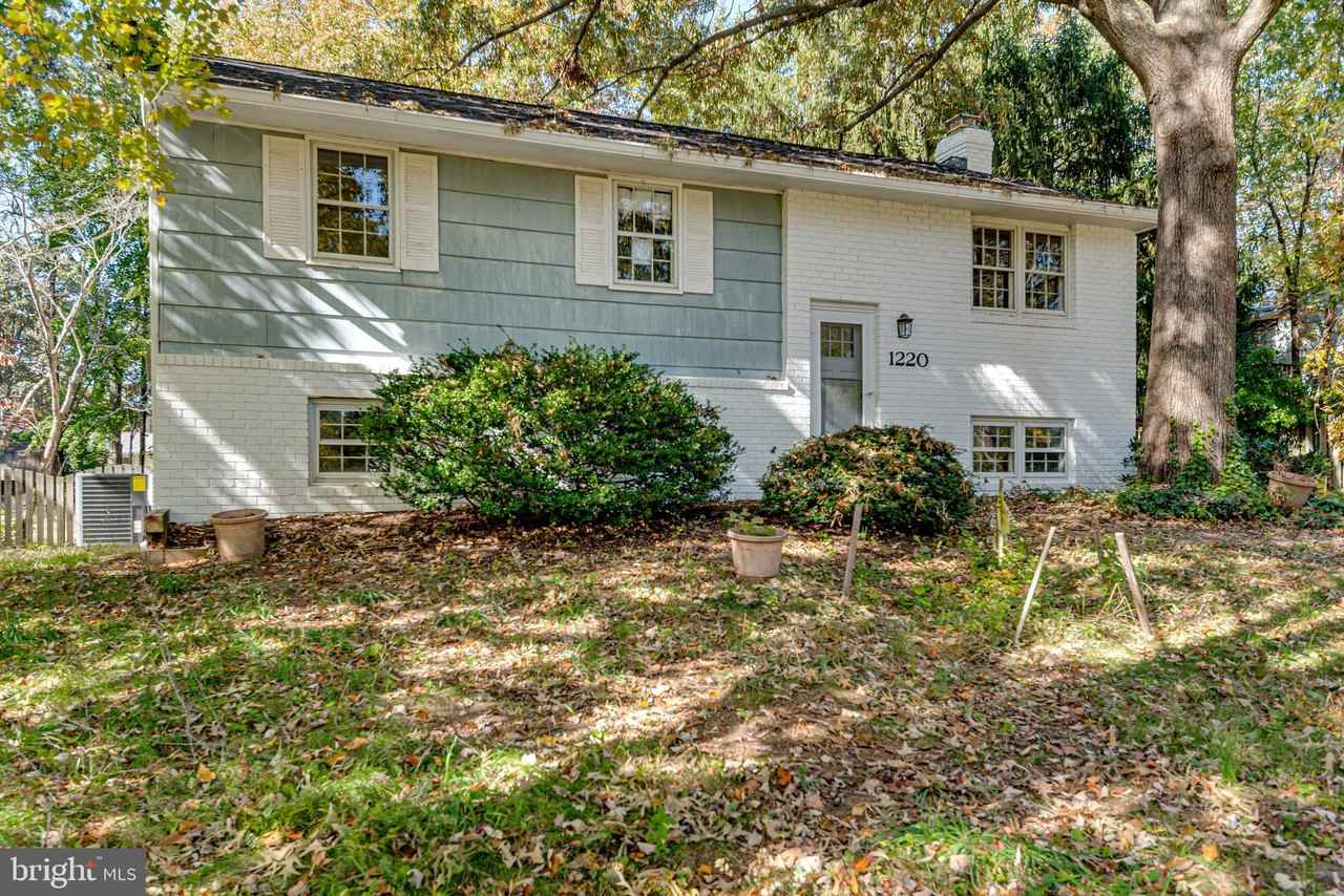1220 Plateau Pl - Photo 2 of 36