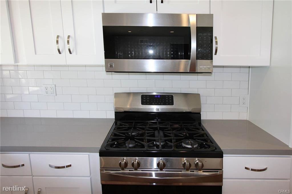 19756 Collier St - Photo 3 of 10