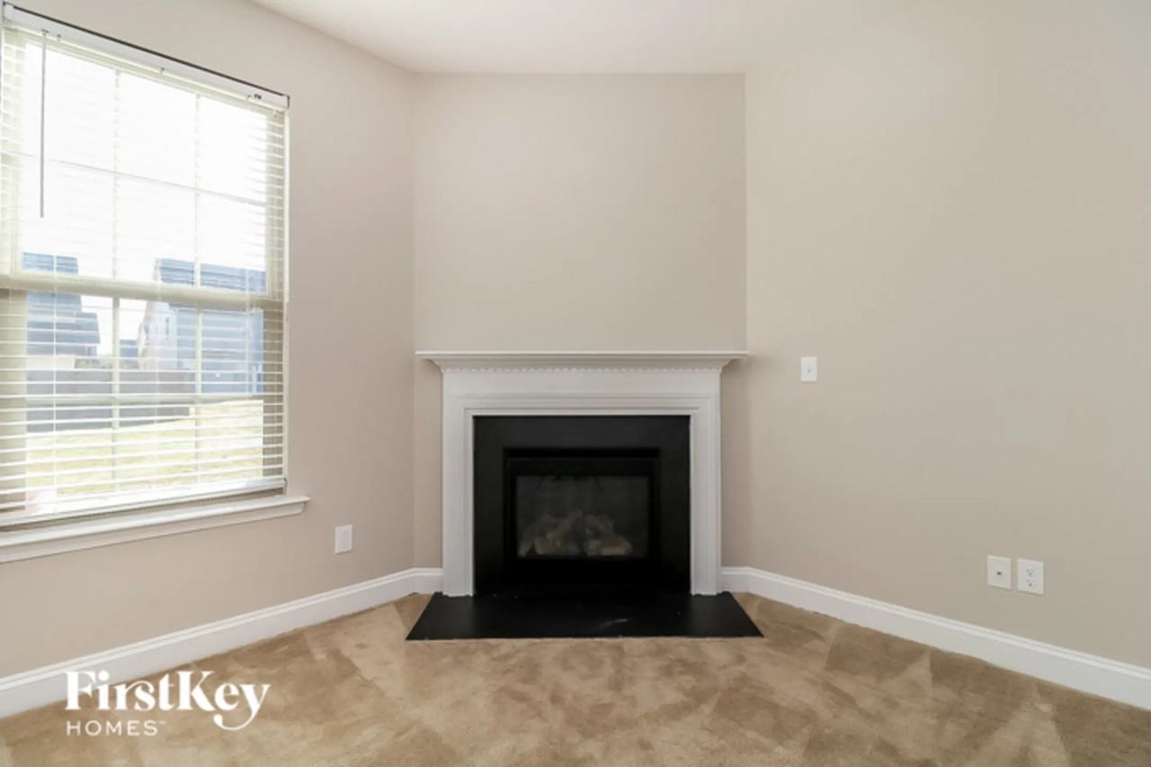 50 Beacon Way - Photo 2 of 14