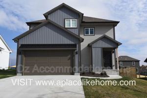featured image of 4008 Nw 95th Ter