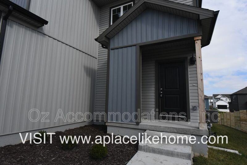 4008 Nw 95th Ter - Photo 6 of 38