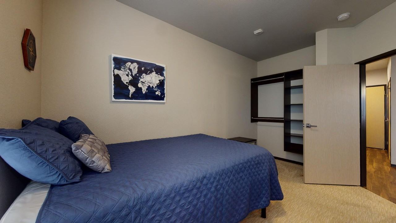 Whistler Apartments - Photo 7 of 30