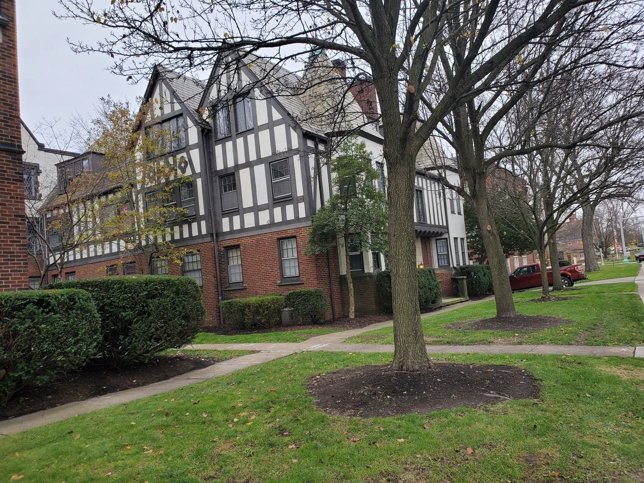 Historic Greentree Loft - Photo 6 of 59