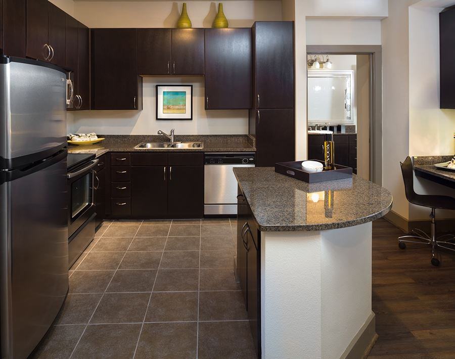 2126 Yale St #A04 - Photo 6 of 19