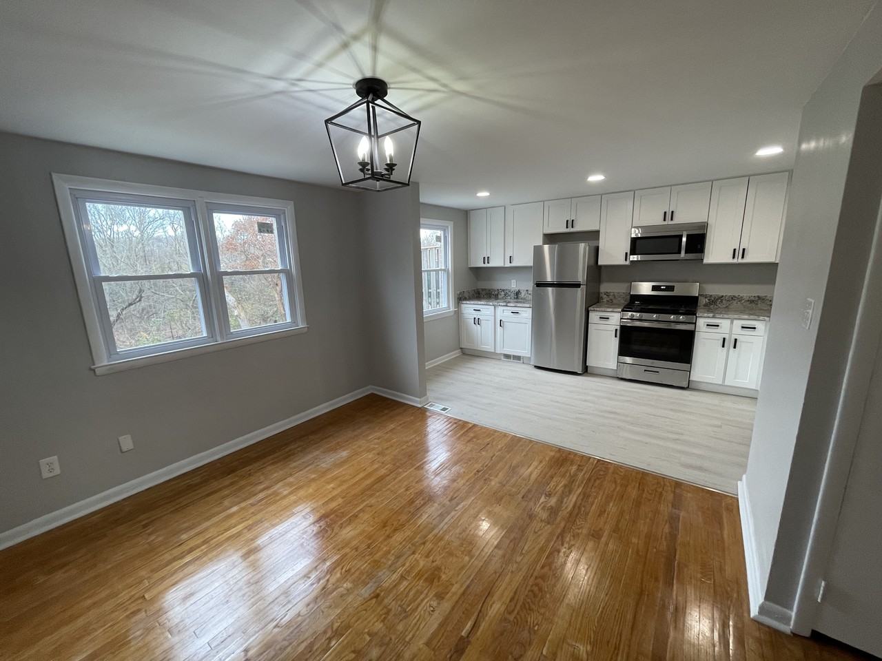1324 Powell Rd #NA - Photo 2 of 15